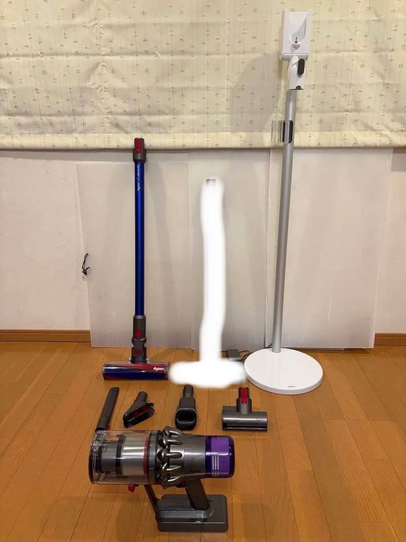 ダイソン V11 SV14 美品　スタンド付き　分解洗浄除菌整備済　NO.1