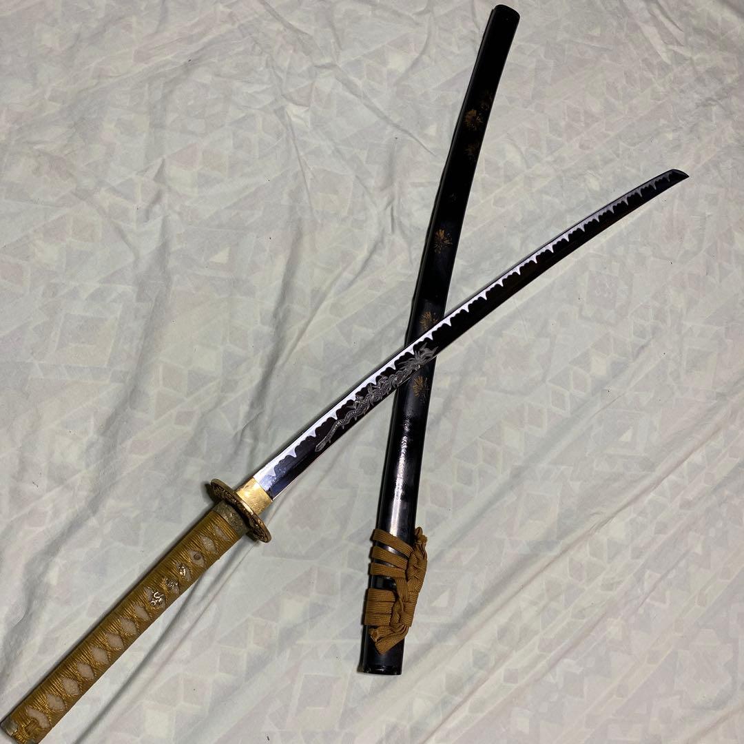 模造刀 黄色柄 雲龍楕円金鍔 花火絵黒鞘