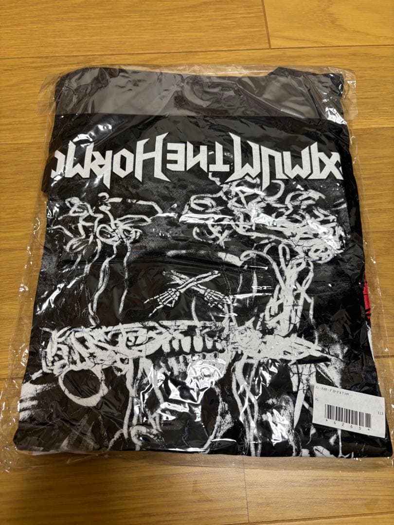 マキシマムザホルモンMenkota Solitaire XL Tシャツ