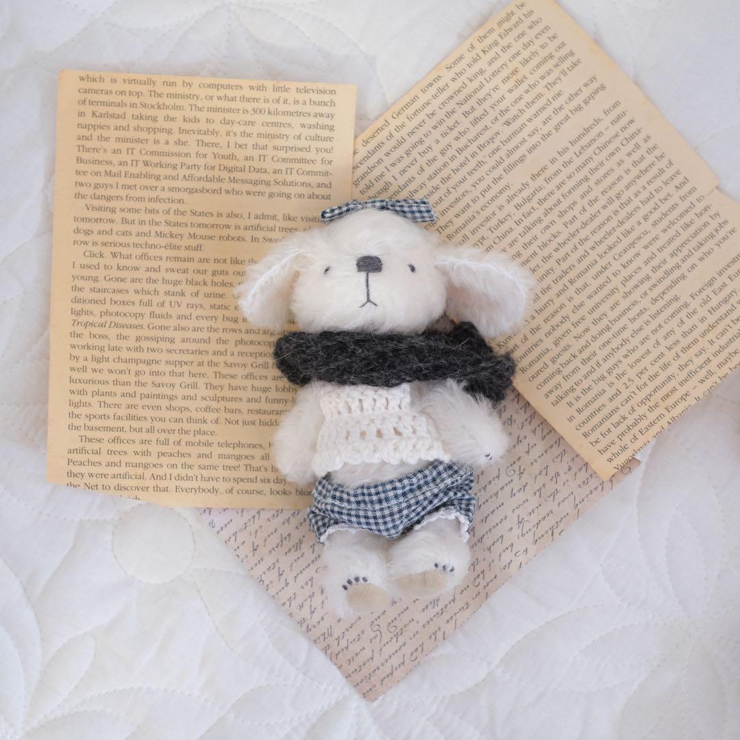 犬のぬいぐるみ　テディベア　ぬいぐるみ　 dog plush toy