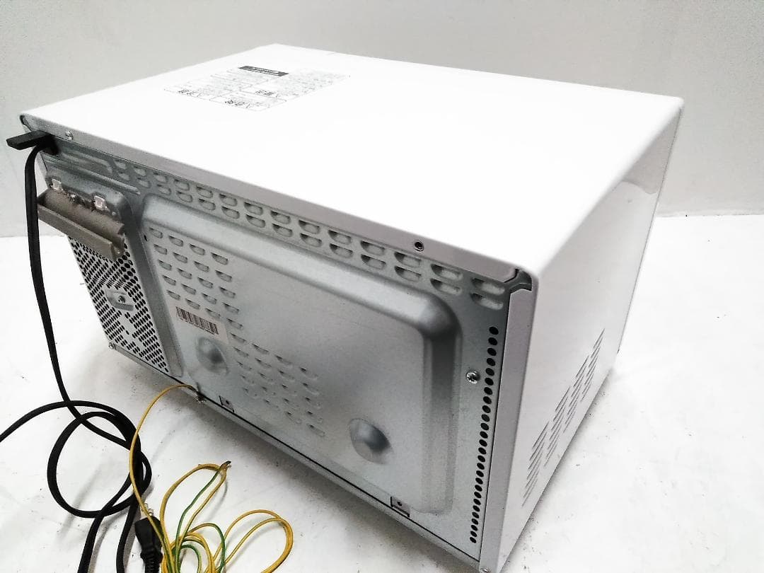 東芝 オーブンレンジ ホワイト ER-T16-W 16L 角皿付 2020年製□