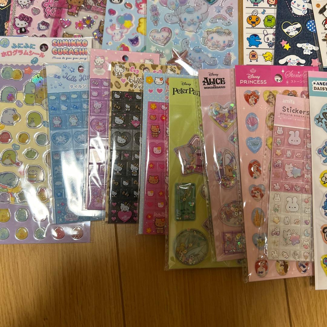 もち様。専用 サンリオ ディズニー ボンボンドロップシール ウォーターシール