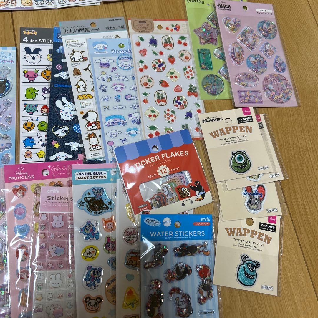 もち様。専用 サンリオ ディズニー ボンボンドロップシール ウォーターシール