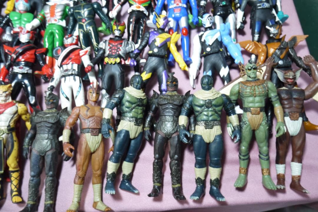 ライダーヒーローシリーズ　怪人シリーズ　ビッグソフビ　90体