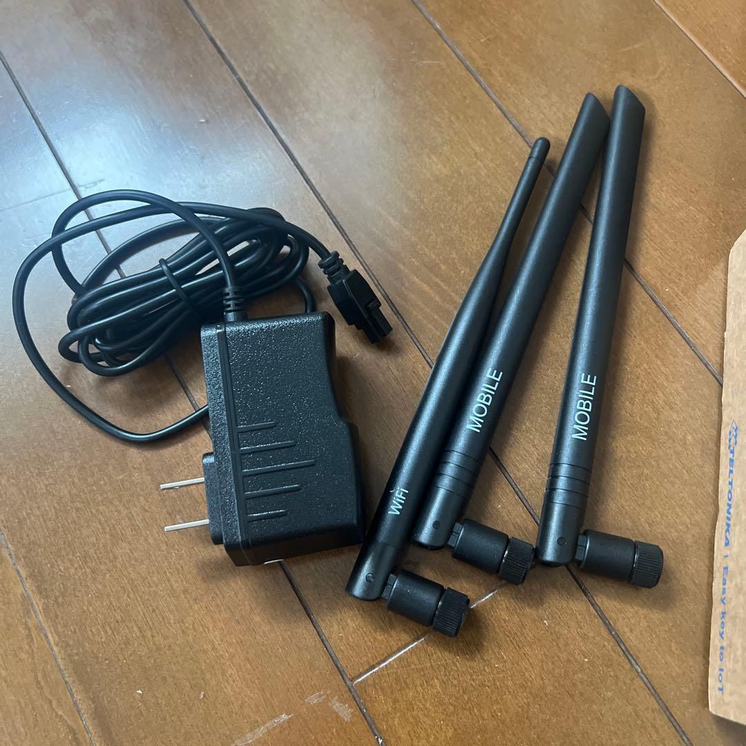 TELTONIKA RUT240 ルーター 産業用LTEルーター テルトニカ