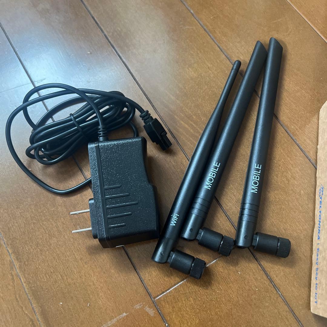 TELTONIKA RUT240 ルーター 産業用LTEルーター テルトニカ