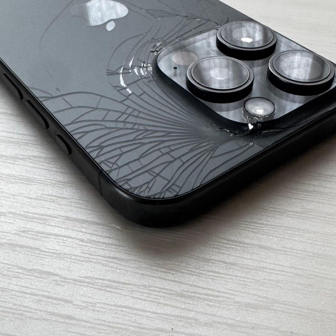 スマートフォン本体 Apple iPhone 15 pro