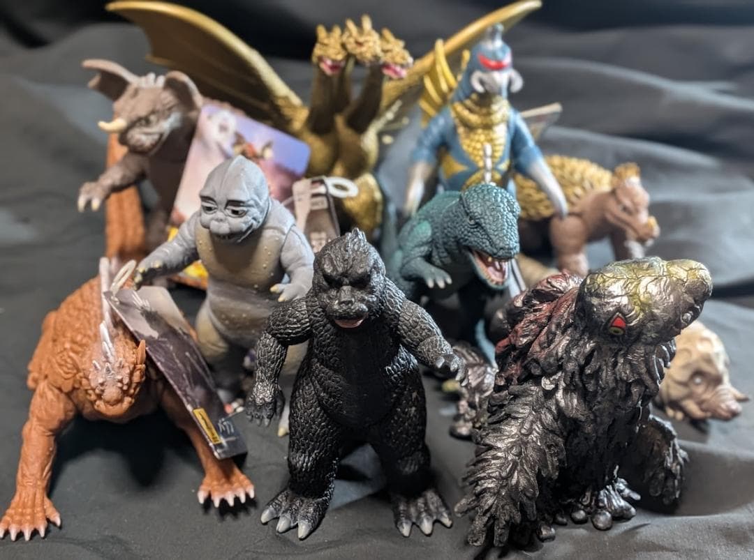 ゴジラ・バラン・バラゴン他（バンダイ）ムービーモンスターシリーズ１０体セット