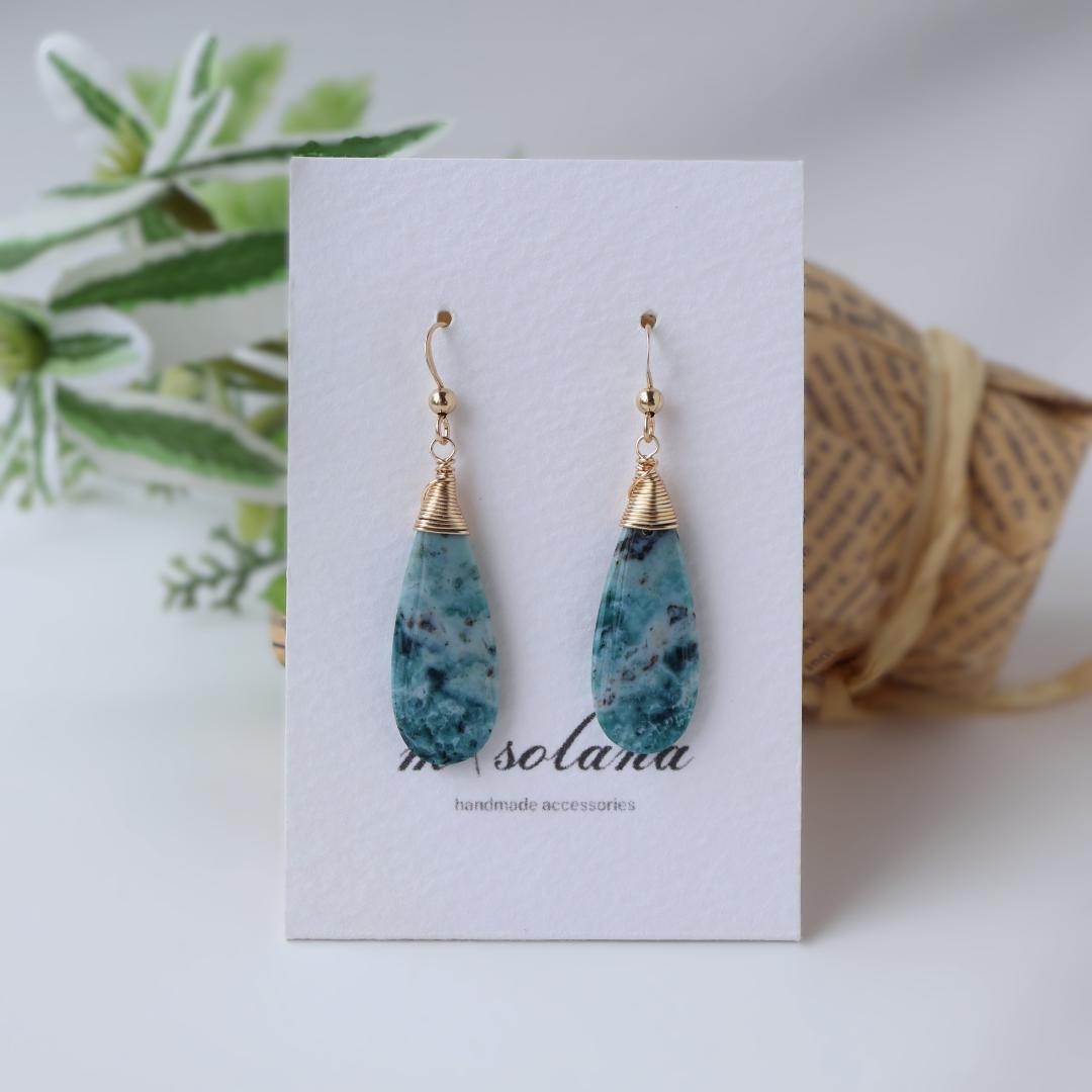 クリソコラピアス/イヤリング　14kgfピアス　大ぶりピアス　ブルー　波　夏　旅