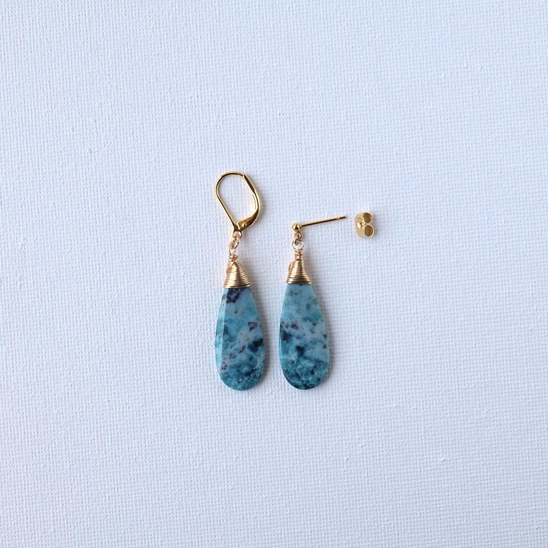 クリソコラピアス/イヤリング　14kgfピアス　大ぶりピアス　ブルー　波　夏　旅