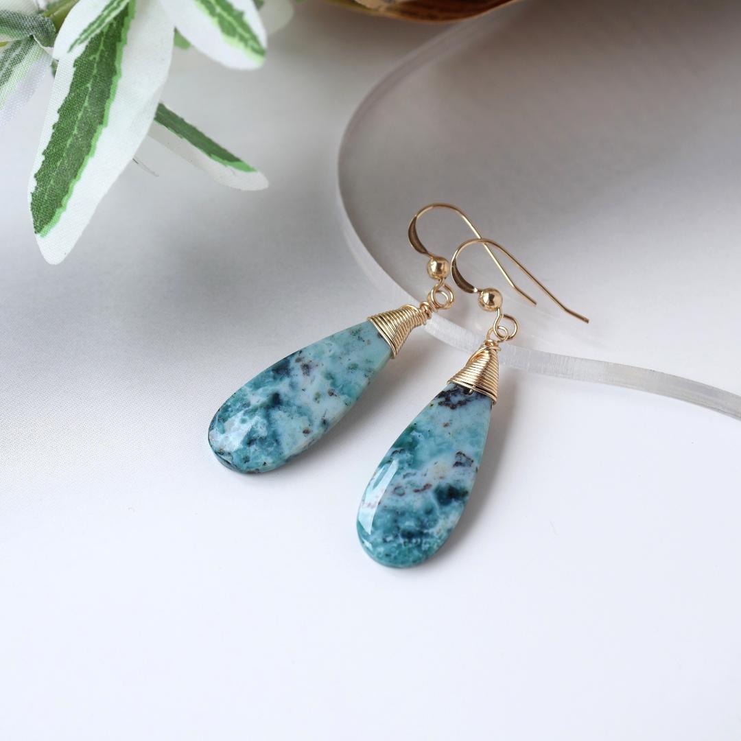 クリソコラピアス/イヤリング　14kgfピアス　大ぶりピアス　ブルー　波　夏　旅