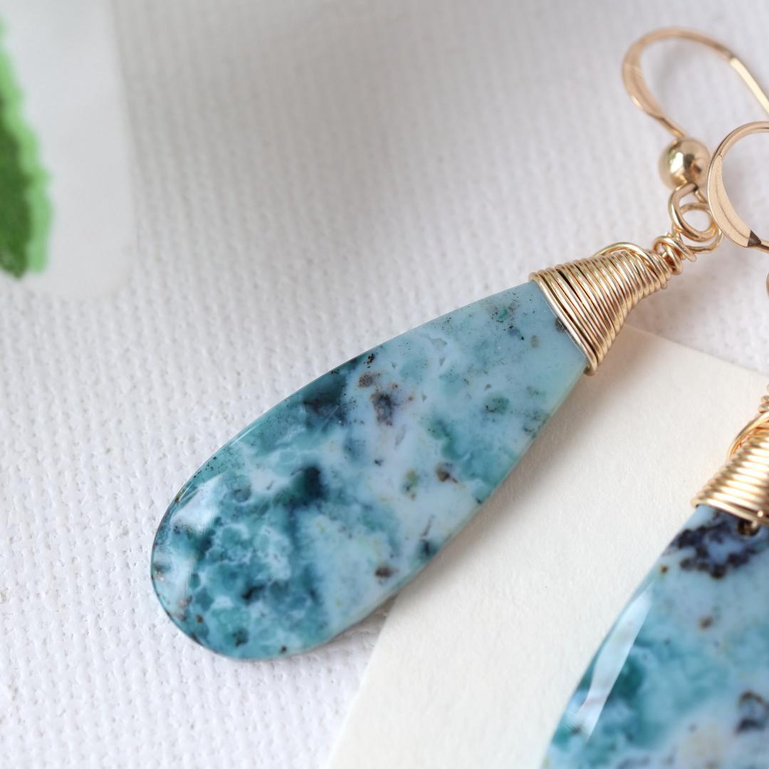 クリソコラピアス/イヤリング　14kgfピアス　大ぶりピアス　ブルー　波　夏　旅