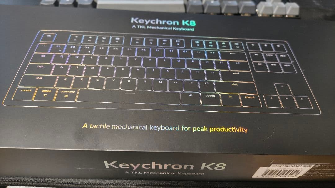 Keychron K8 ワイヤレス・メカニカルキーボード 日本語配列 付属品完備