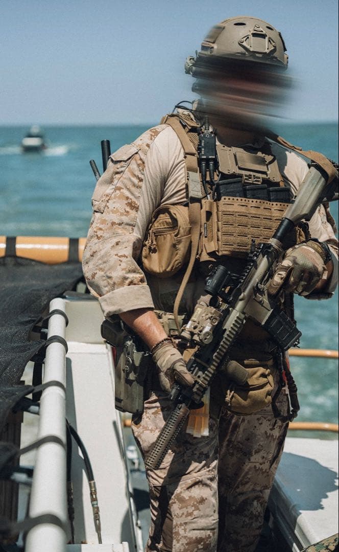 Born Primitive Opアサルトパンツ 32 /33 デザートデジタル