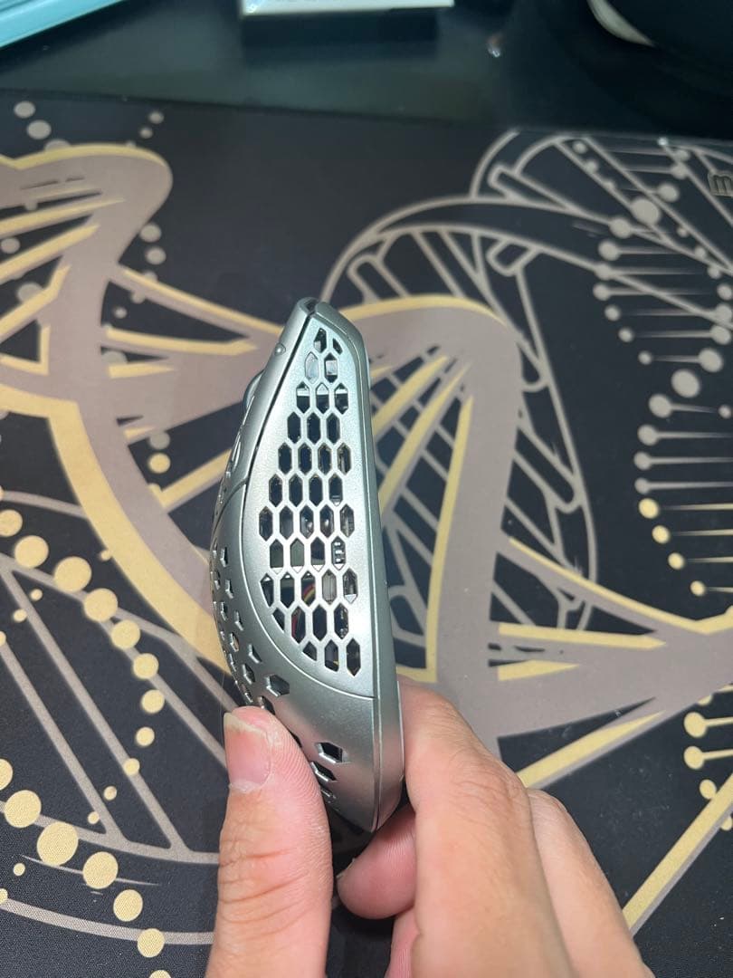 finalmouse TenZ Sサイズ