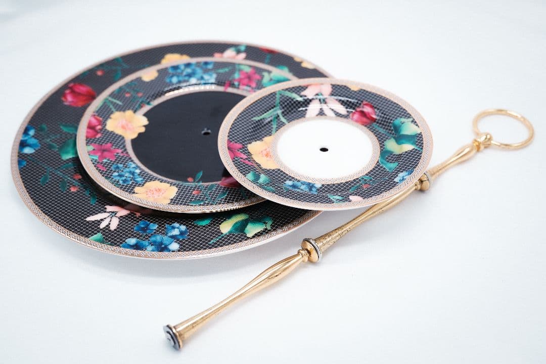 Maxwell & Williams 三段ケーキスタンド 黒