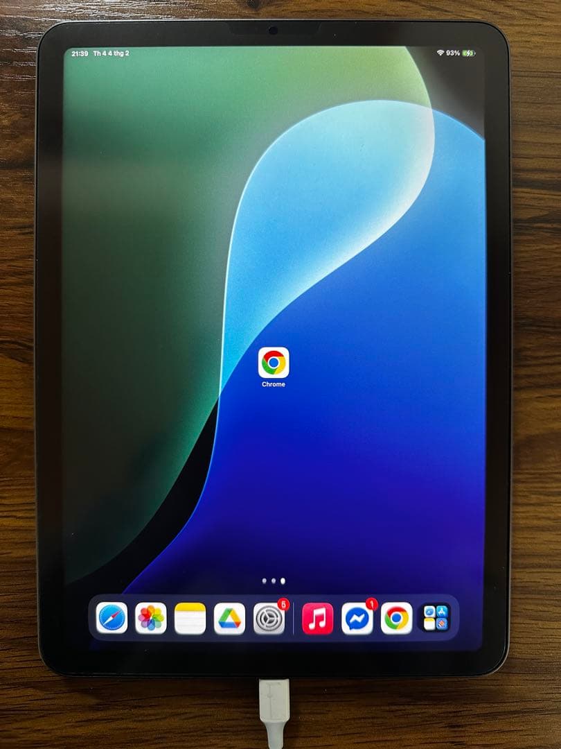 Apple iPad Air (第5世代) 64GB スペースグレー