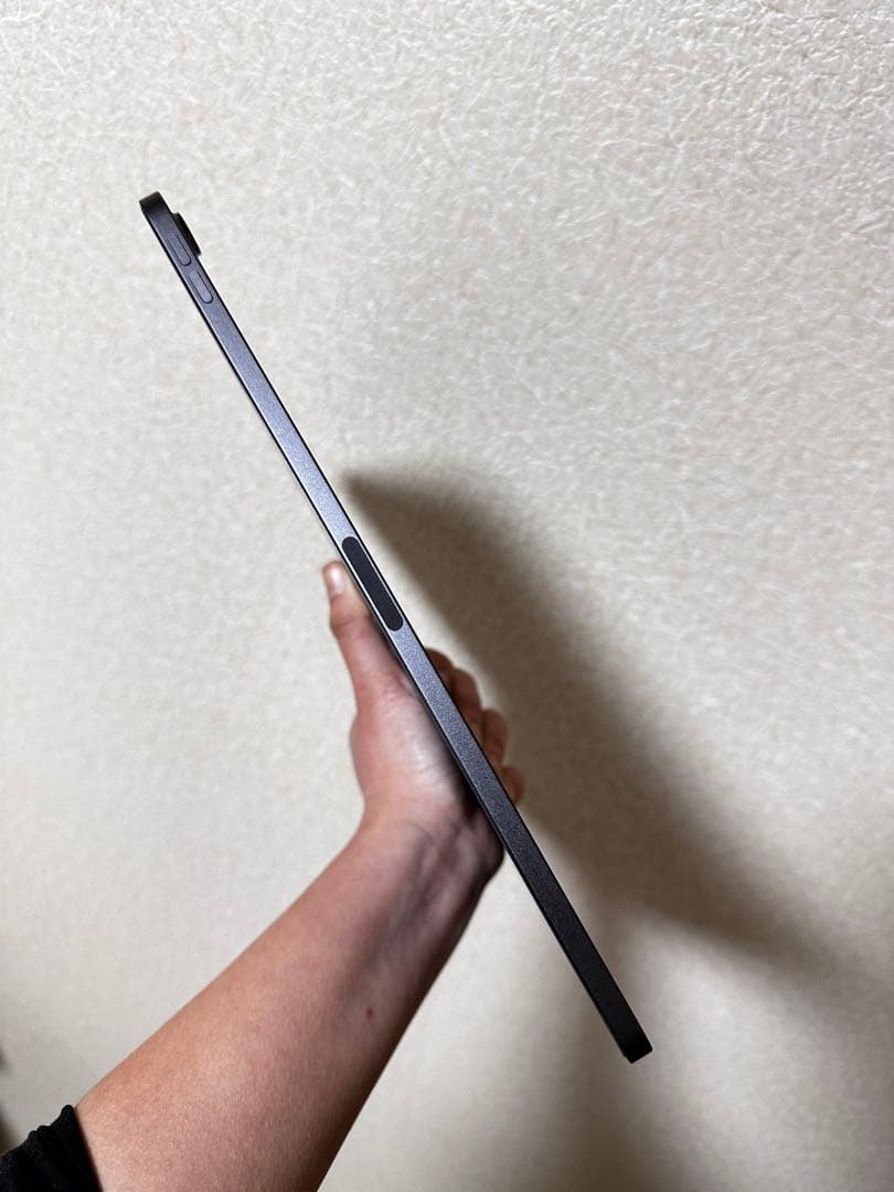 Apple iPad Air (第5世代) 64GB スペースグレー