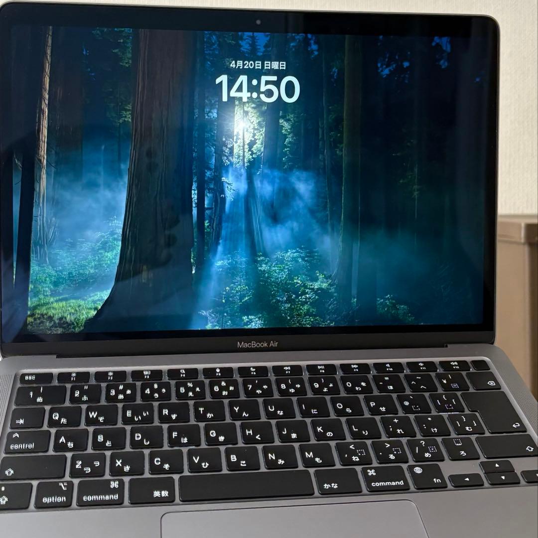 【美品】MacBook Air M1 チップ搭載モデル（13インチ）256GB