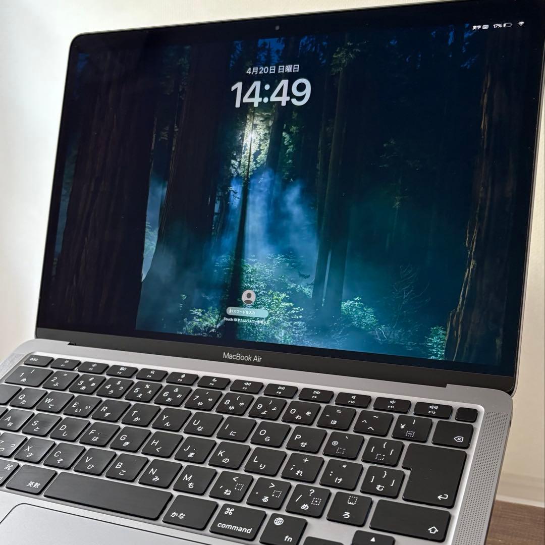 【美品】MacBook Air M1 チップ搭載モデル（13インチ）256GB