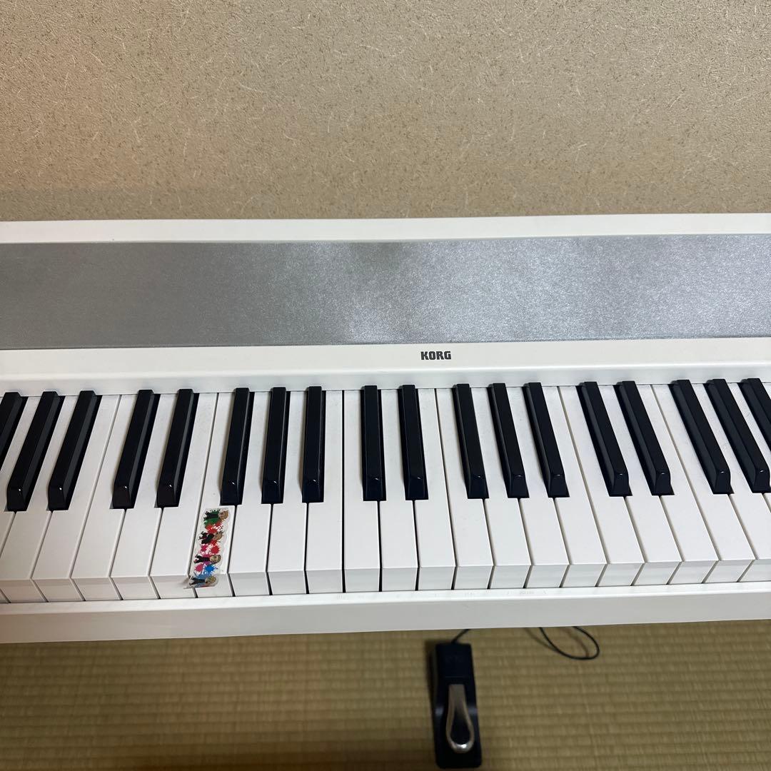 【値切OK】ジャンク KORG B1ピアノ ホワイト 椅子とピアノ台は別売