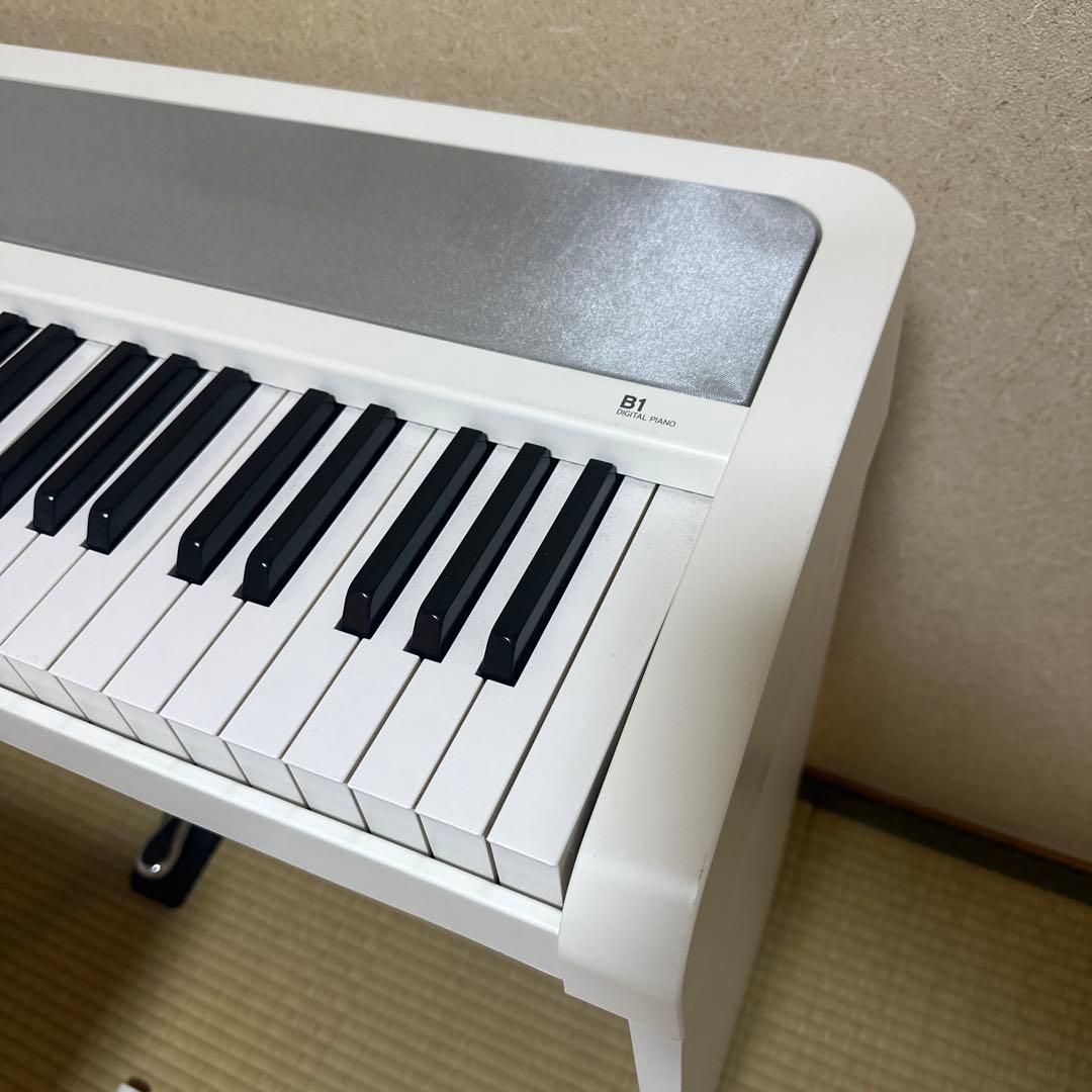 【値切OK】ジャンク KORG B1ピアノ ホワイト 椅子とピアノ台は別売