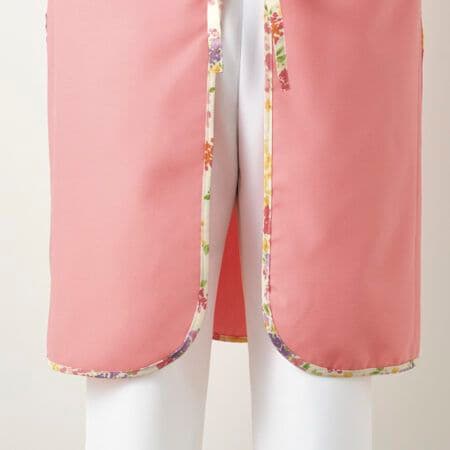 LAURA ASHLEY 介護・医療 エプロン 2セット