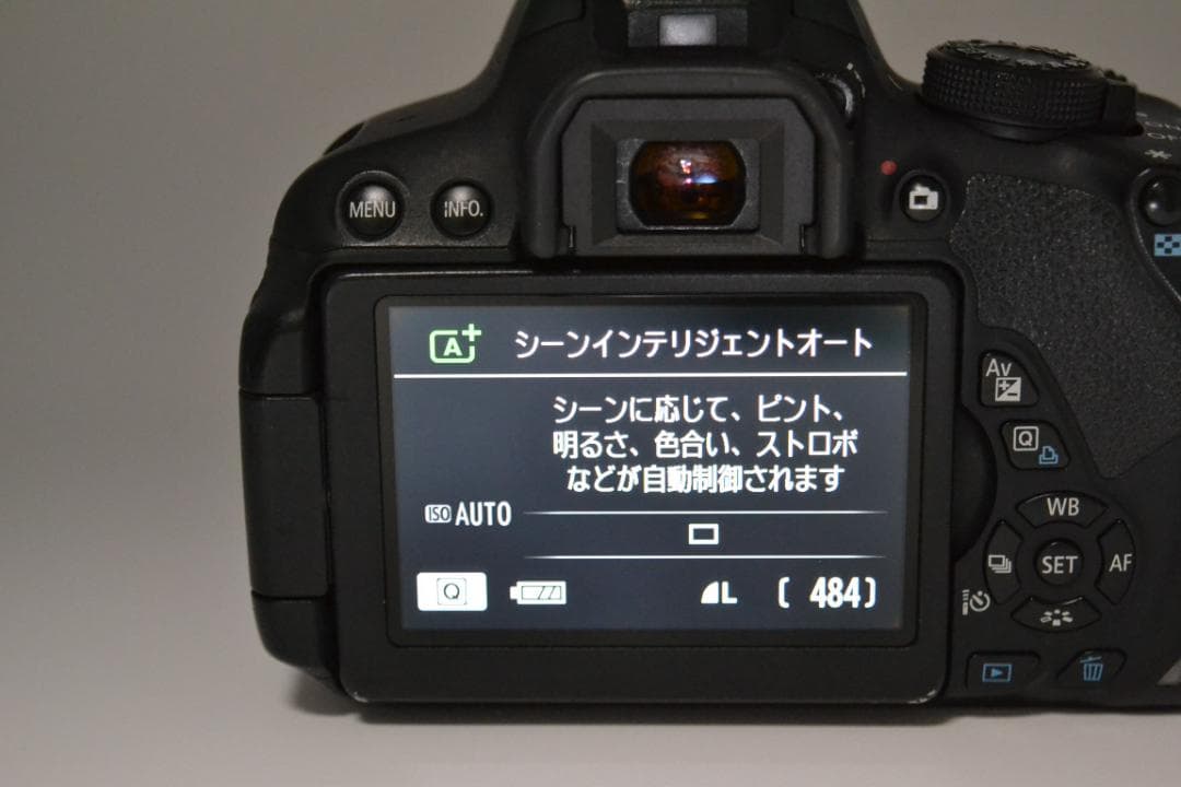 キャノン　Canon KissX7i レンズセット スマホ転送 カメラバッグ付