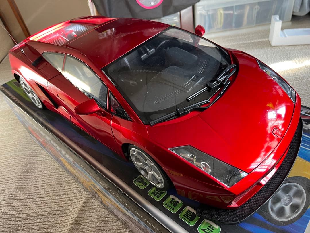 ランボルギーニ　巨大ラジコン　1/6