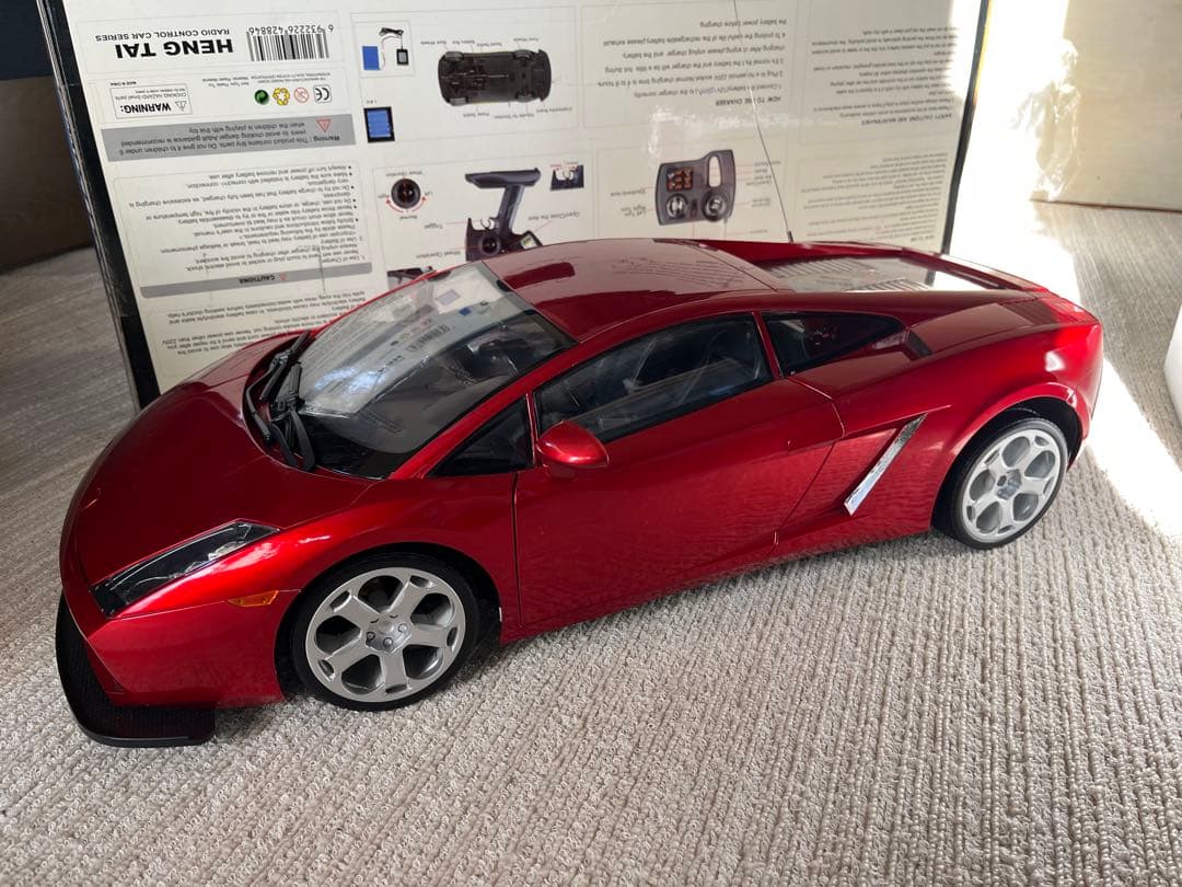 ランボルギーニ　巨大ラジコン　1/6