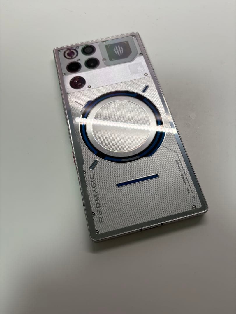 Redmagic 11 Pro 日本版 16/512 White