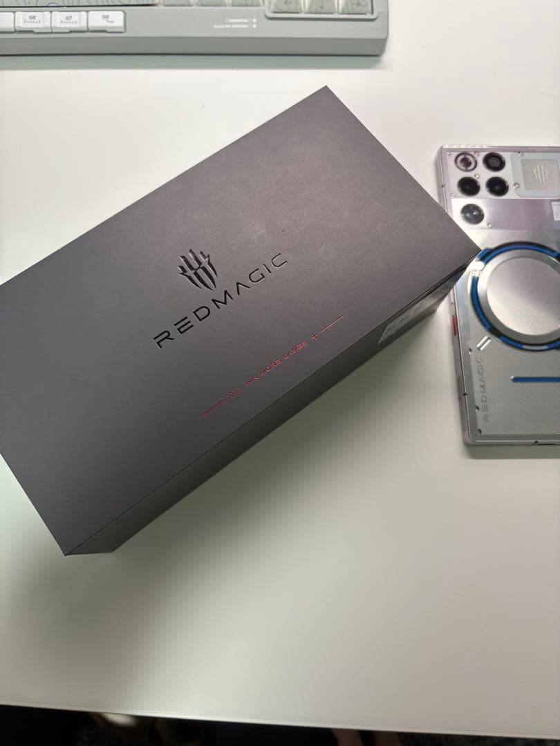 Redmagic 11 Pro 日本版 16/512 White