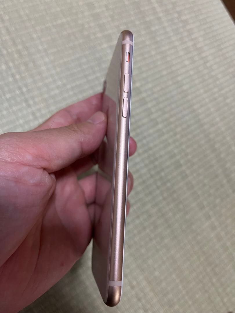 【応援セール】iPhone 8 64GB ピンクゴールド