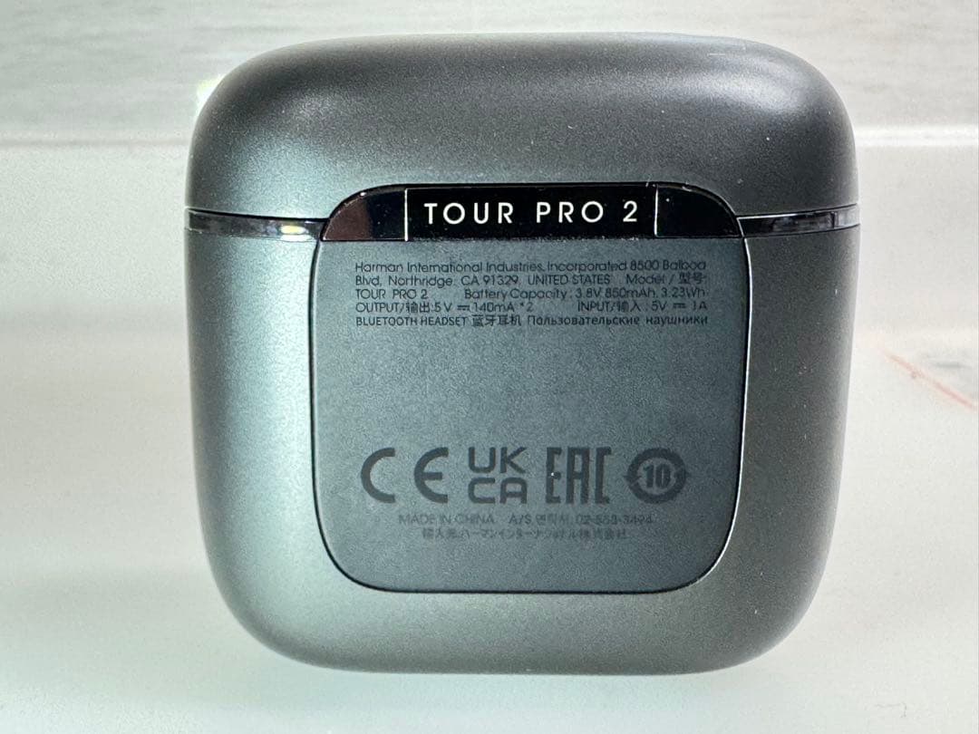 JBL Tour Pro 2 ワイヤレスイヤホン