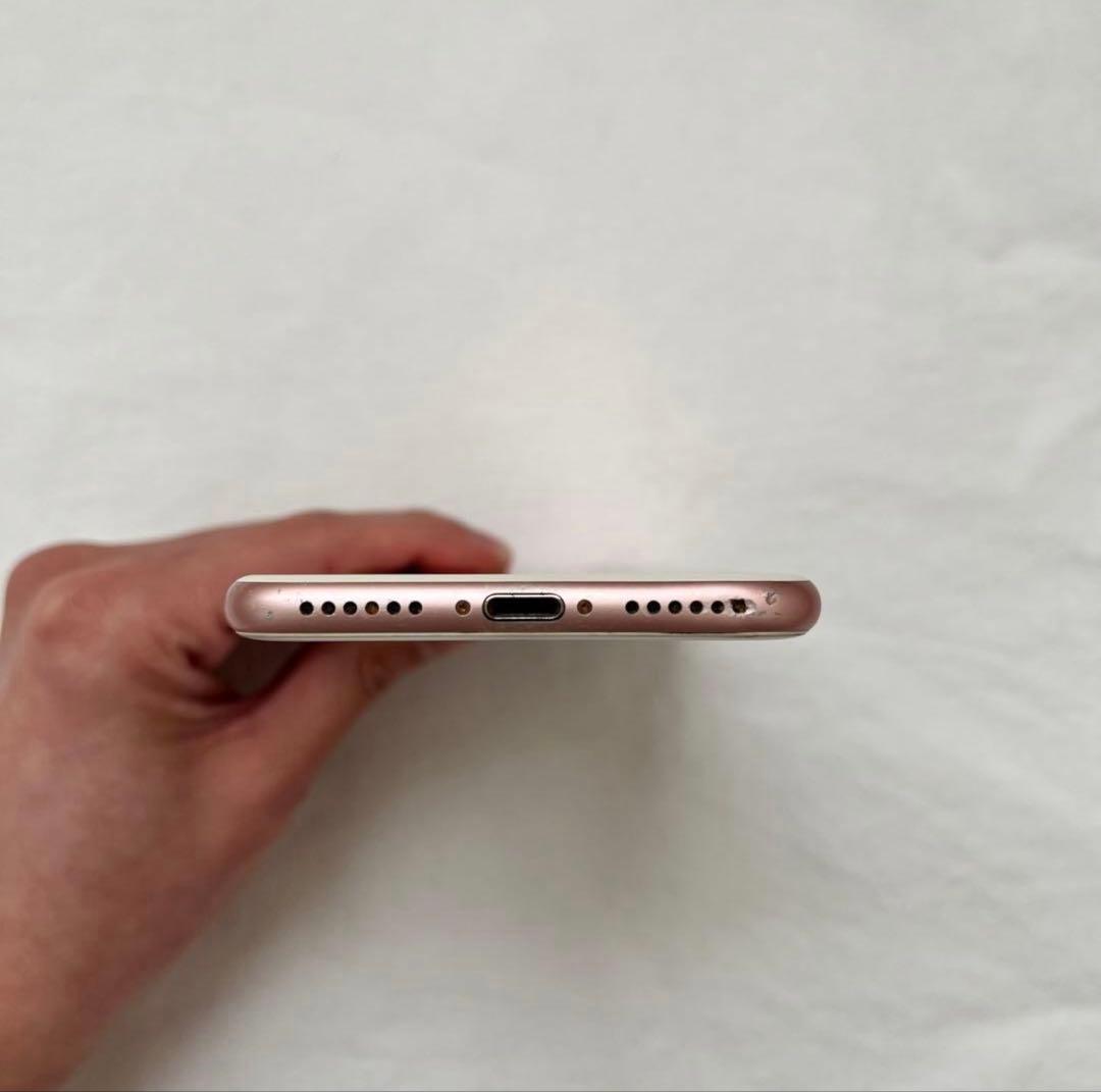 \スマホカバー付/Apple iPhone7 128GB SIMフリー