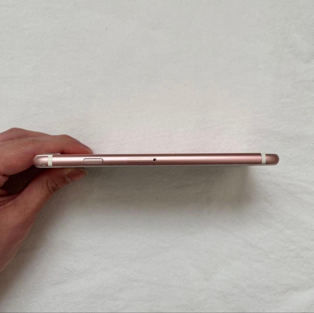 \スマホカバー付/Apple iPhone7 128GB SIMフリー