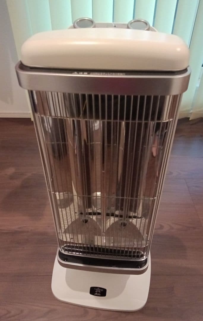 遠赤グラファイトヒーター　2010C 白