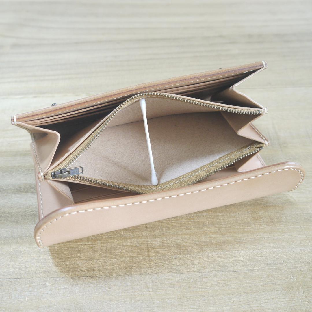 ヌメ革　栃木レザー　サドルレザー ロングウォレット　長財布　かぶせ　三つ折り