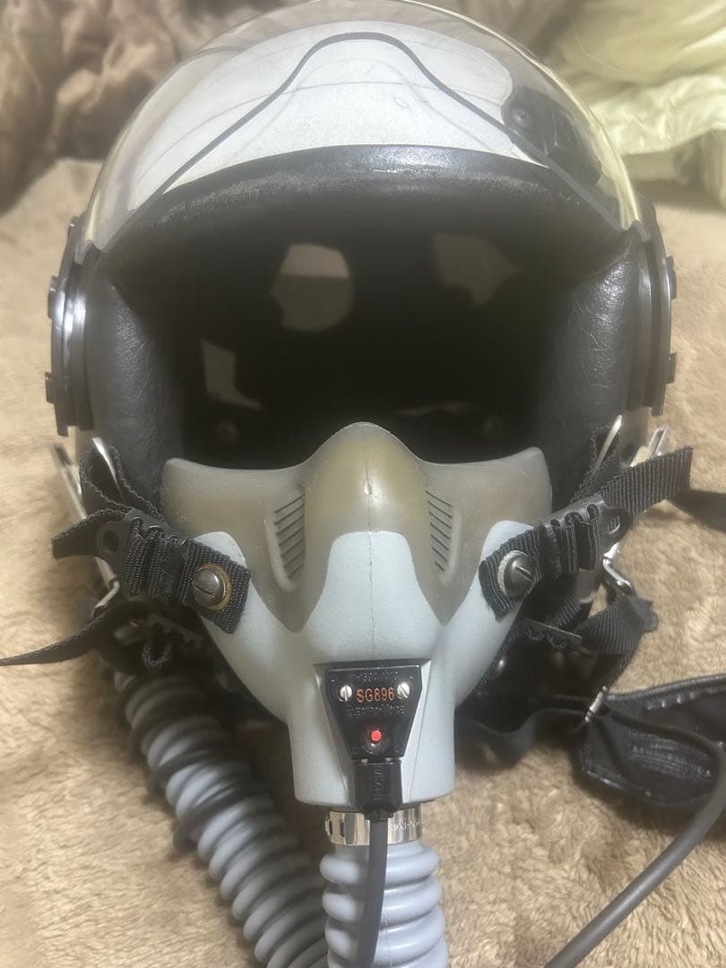 フライトヘルメットHGU-68/P 米軍放出品　サバゲー自衛隊海軍空母パイロット