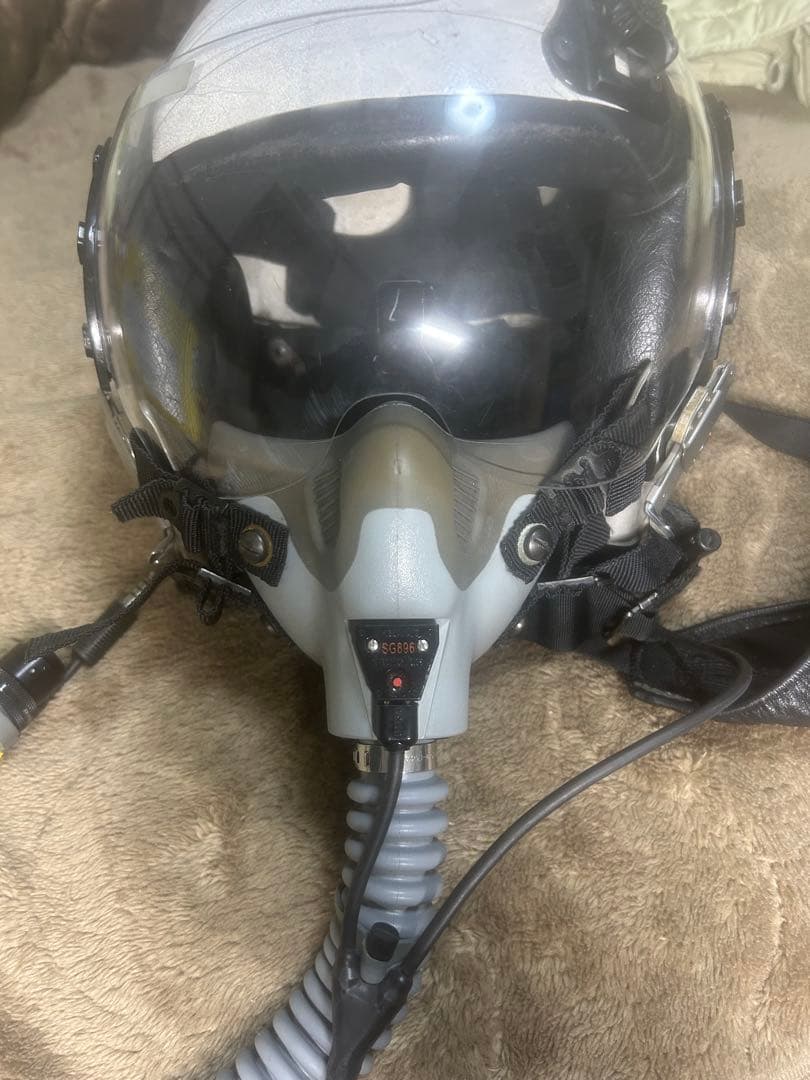 フライトヘルメットHGU-68/P 米軍放出品　サバゲー自衛隊海軍空母パイロット
