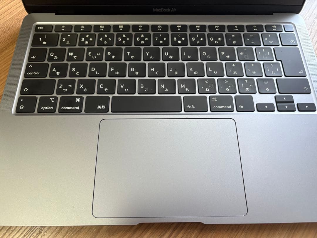 極美品　Apple 13インチ MacBook Air 2020年モデル
