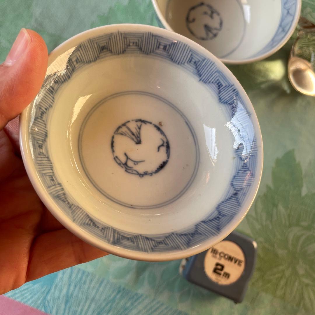 古伊万里　染付　花弁紋　蓋付ご飯茶碗