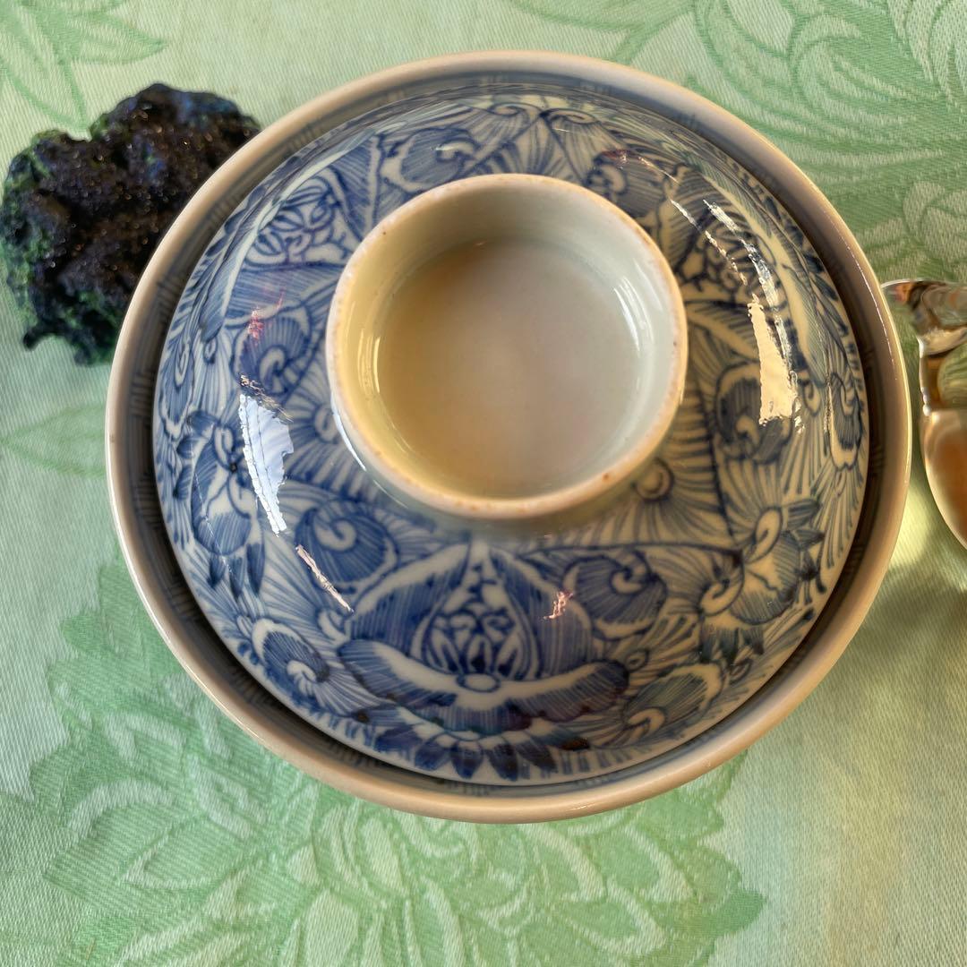 古伊万里　染付　花弁紋　蓋付ご飯茶碗