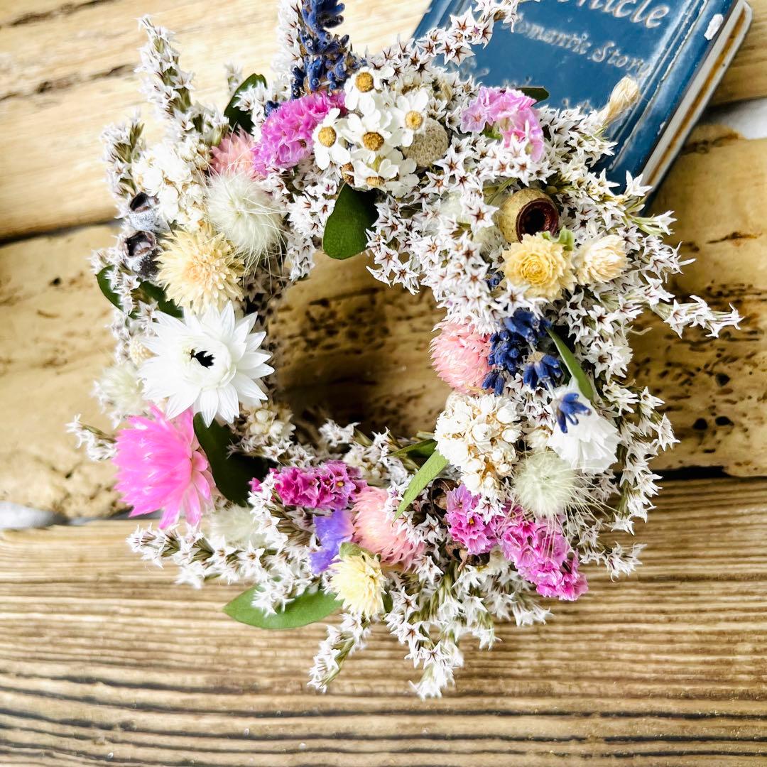 ドライフラワーリース　ドライフラワースワッグ　ユーカリ　ラナンキュラス  紫陽花