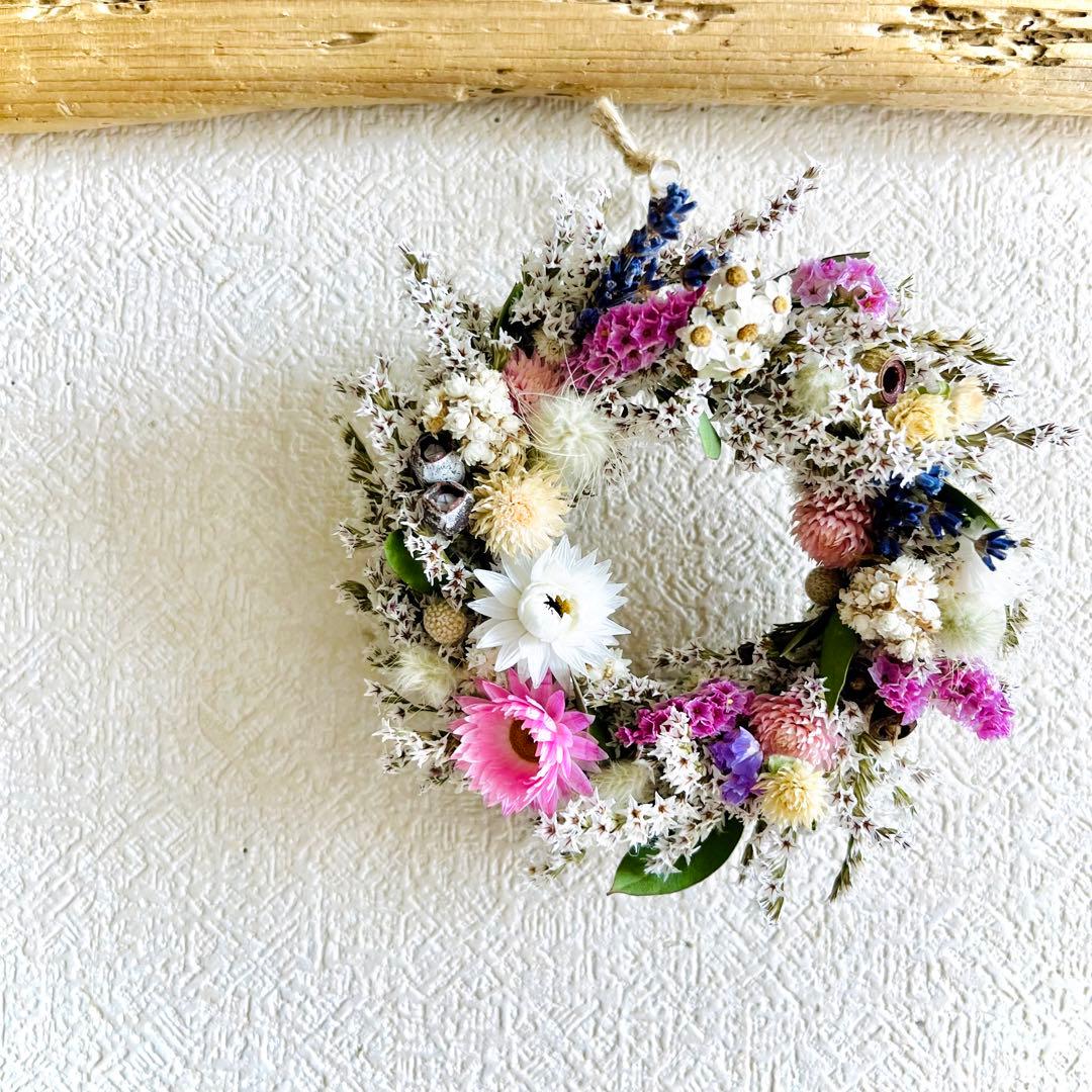 ドライフラワーリース　ドライフラワースワッグ　ユーカリ　ラナンキュラス  紫陽花