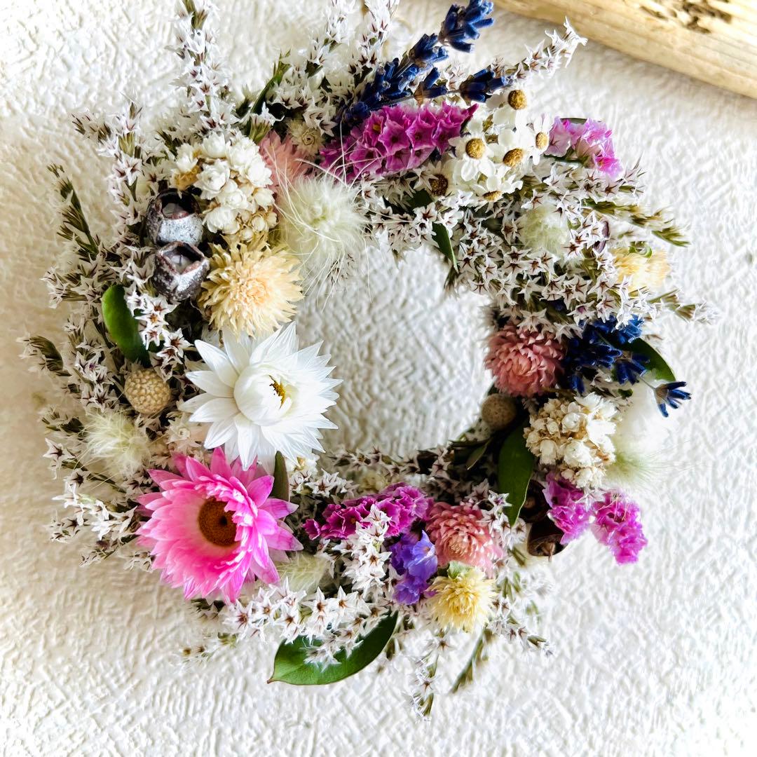 ドライフラワーリース　ドライフラワースワッグ　ユーカリ　ラナンキュラス  紫陽花