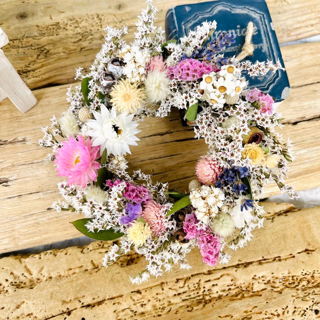 ドライフラワーリース　ドライフラワースワッグ　ユーカリ　ラナンキュラス  紫陽花