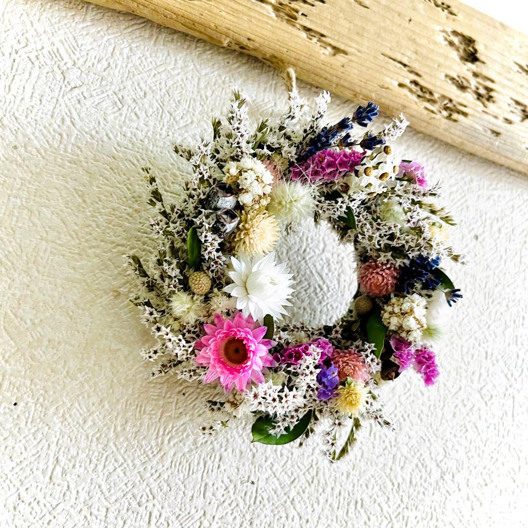 ドライフラワーリース　ドライフラワースワッグ　ユーカリ　ラナンキュラス  紫陽花