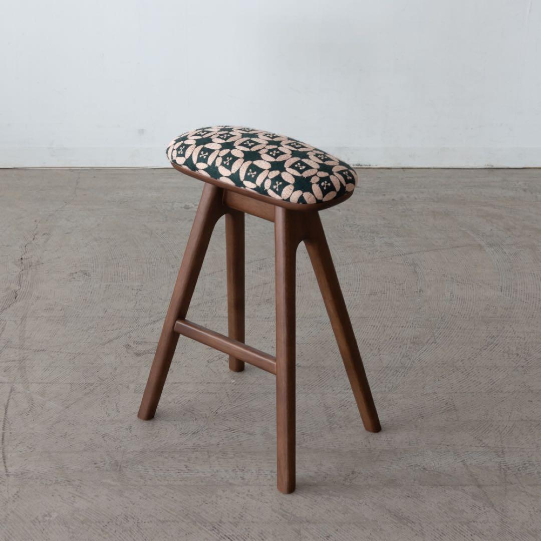 キッチンスツールBR H530＋ミナ ペルホネン　dear dark green