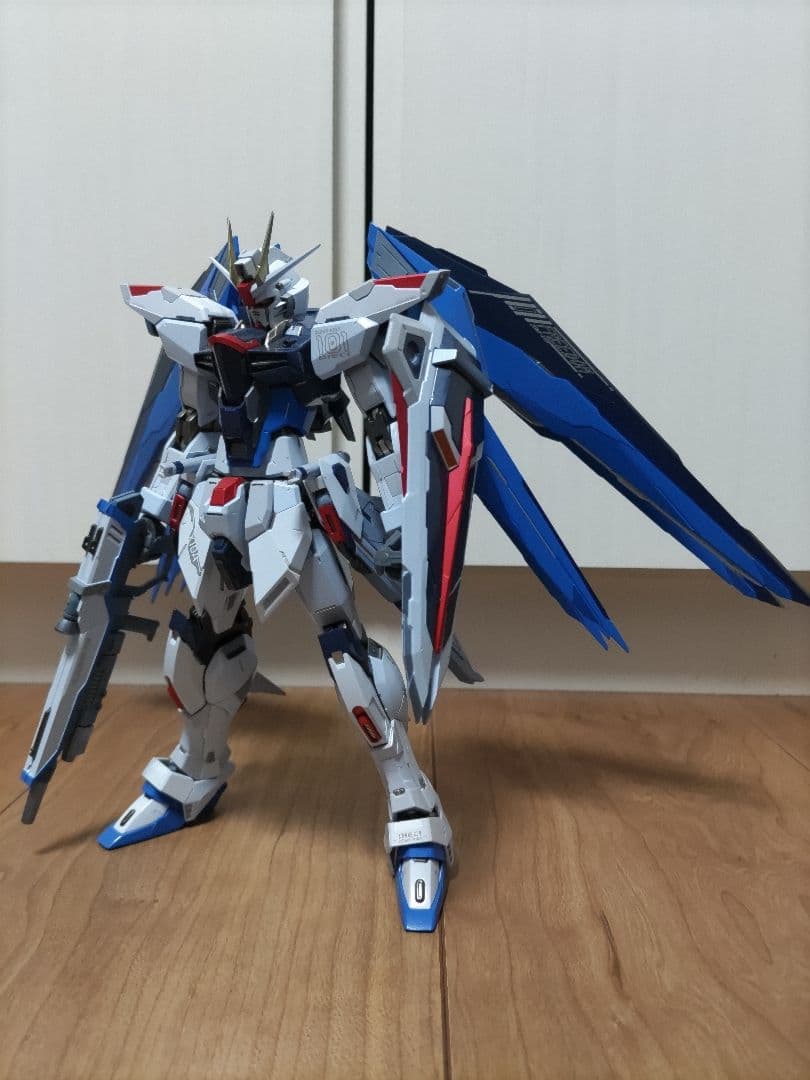 メタルビルド　フリーダムガンダム CONCEPT 2  SPARKLE